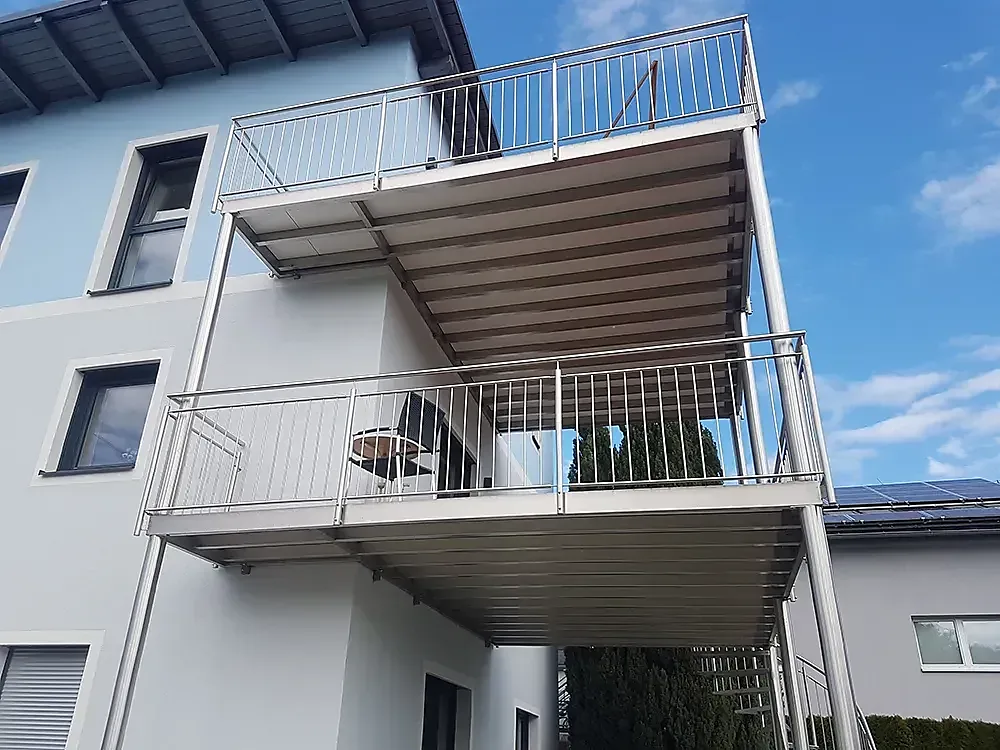 Balkonkonstruktion, Wels